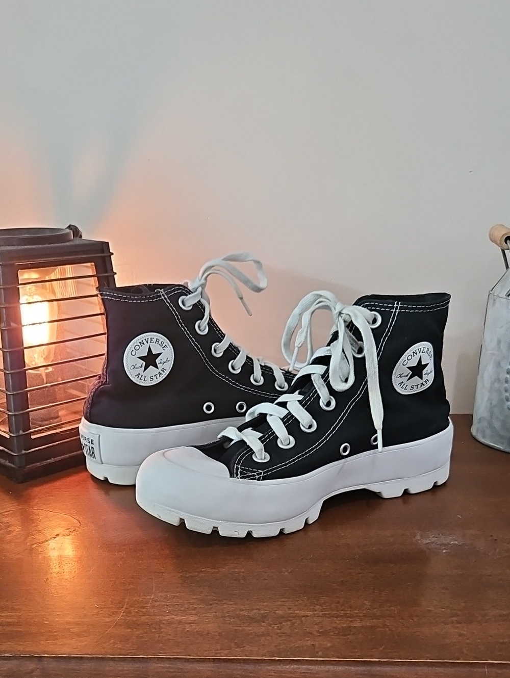 Converse High Top Lug Sole Sneakers - Black/White  All⭐️Star.  Sz 6 Euc